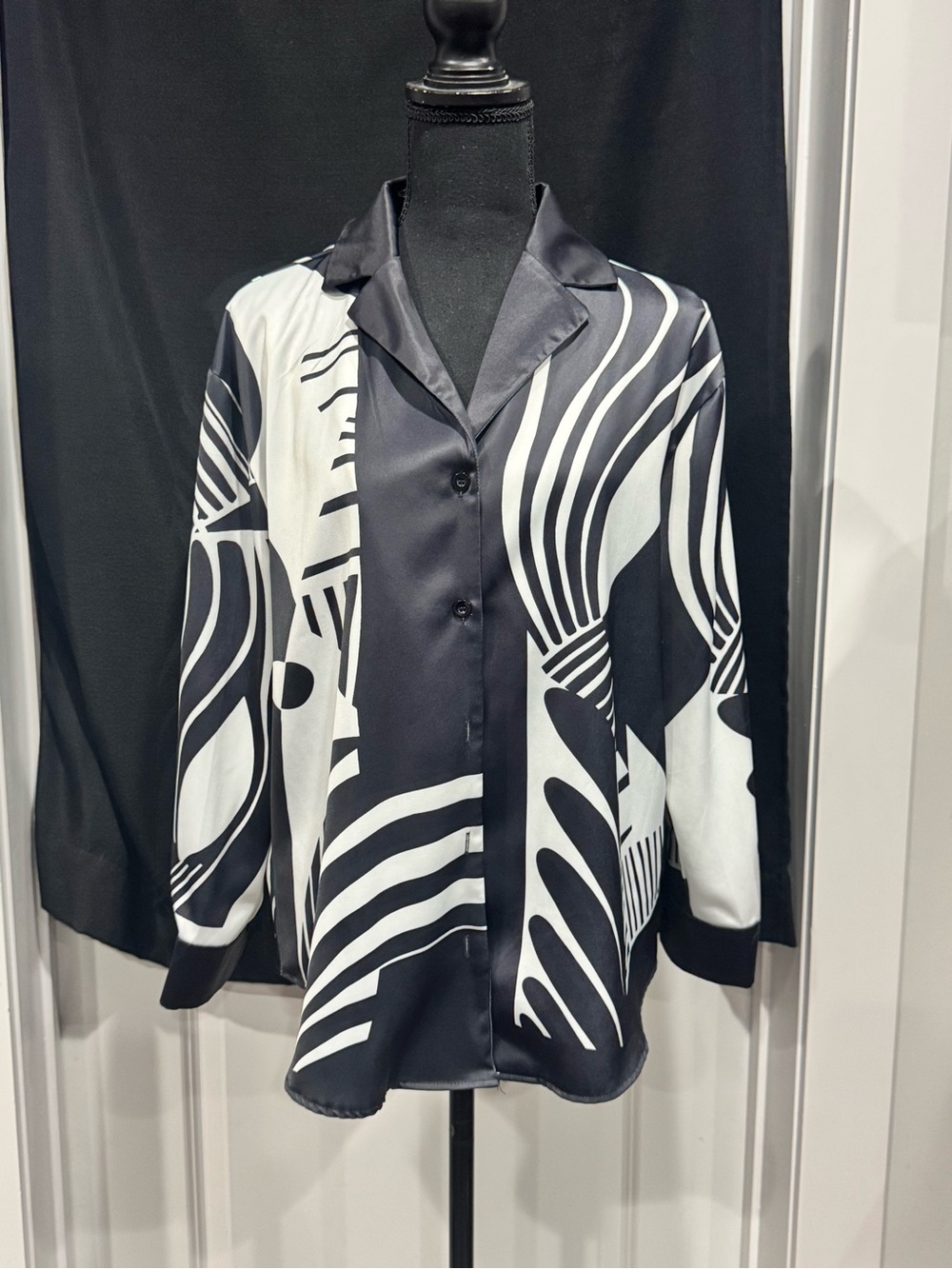 Black & White Abstract Oriental Print Satin Button-Up Shirt and matching pants